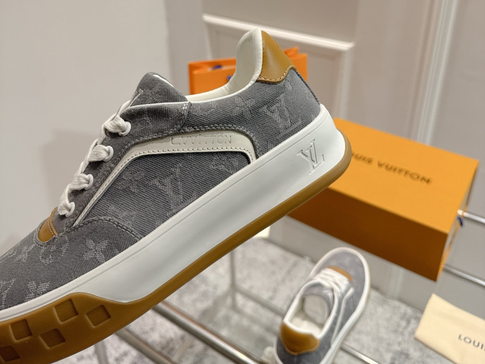 LVT SNEAKERS LVT26-010