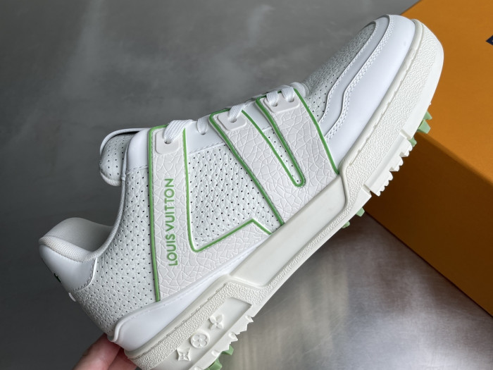 l0vis Vvtt0n lv trainer lvt-226