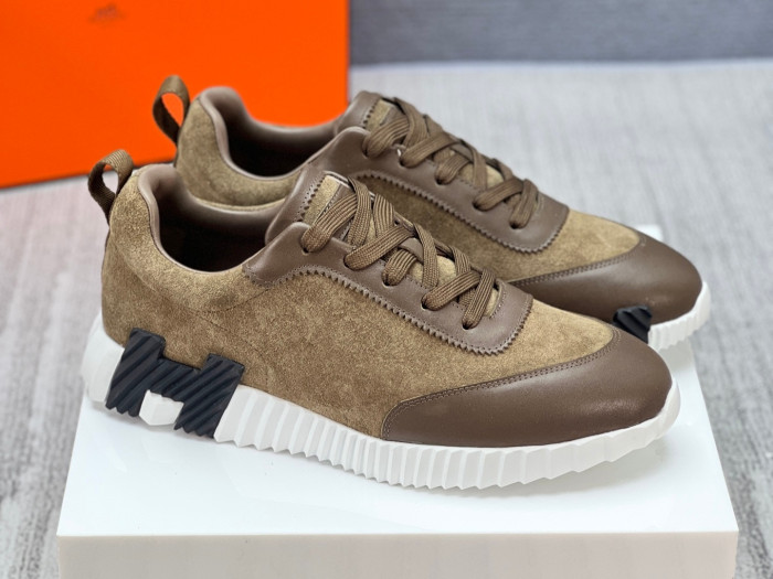 H**me5 sneaker hms004