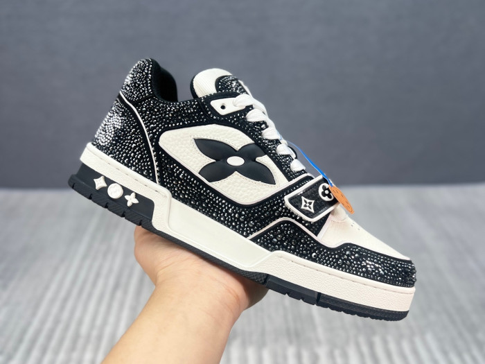 l0vis Vvtt0n lv trainer l&v-279